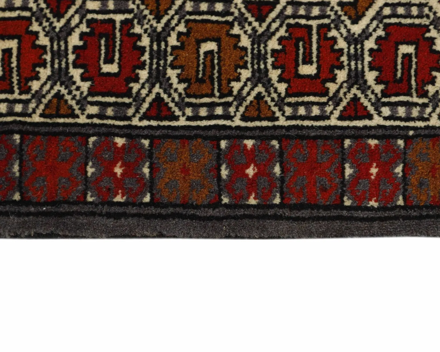 Torkaman Fine orientalisk matta 138 x 201 cm