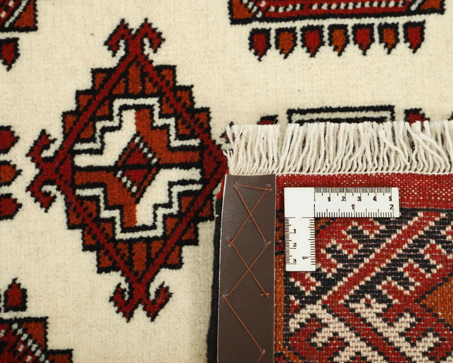 Torkaman Fine orientalisk matta 105 x 157 cm