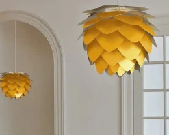 Umage Aluvia Medium lampskärm Saffron Yellow