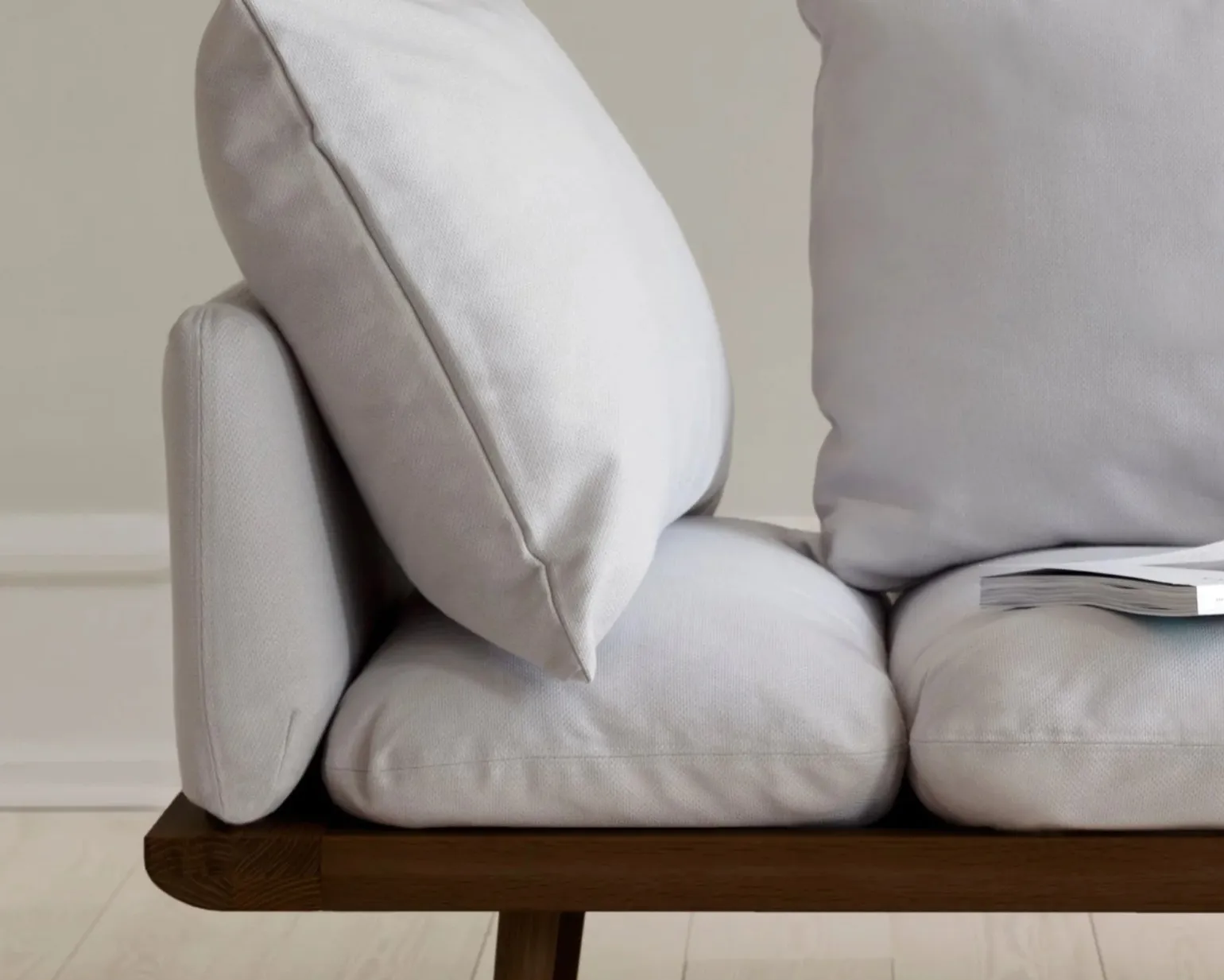Umage Lounge Around 3-sits soffa mörkbetsad ek / Sterling