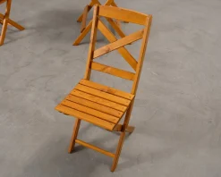 Utegrupp inkl. bord och två stolar