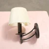 Vägglampa brun