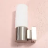 Vägglampa i metall