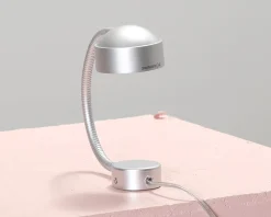 Vägglampa metall