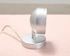 Vägglampa metall