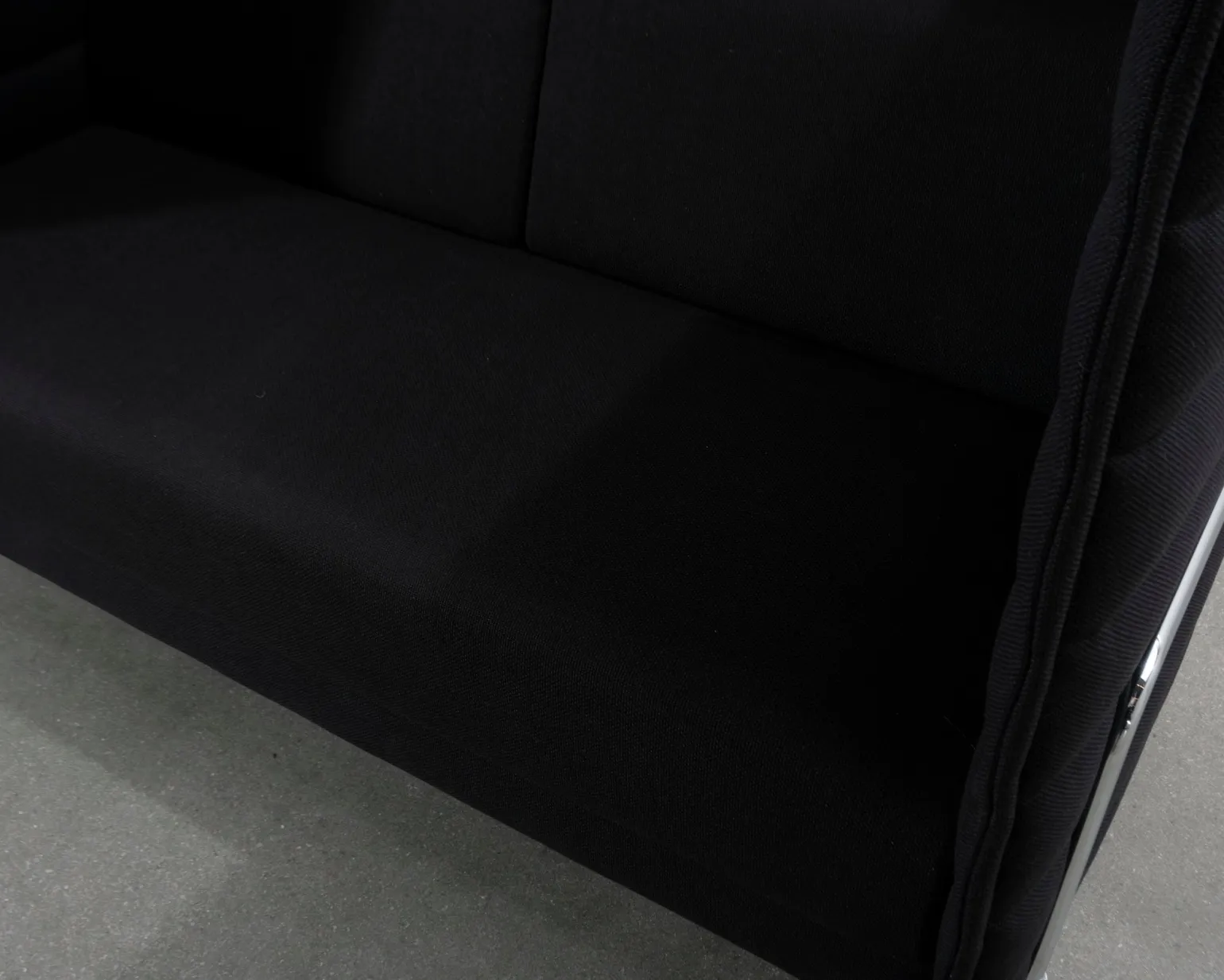 Vitra Alcove Highback 2-sits akustiksoffa svart