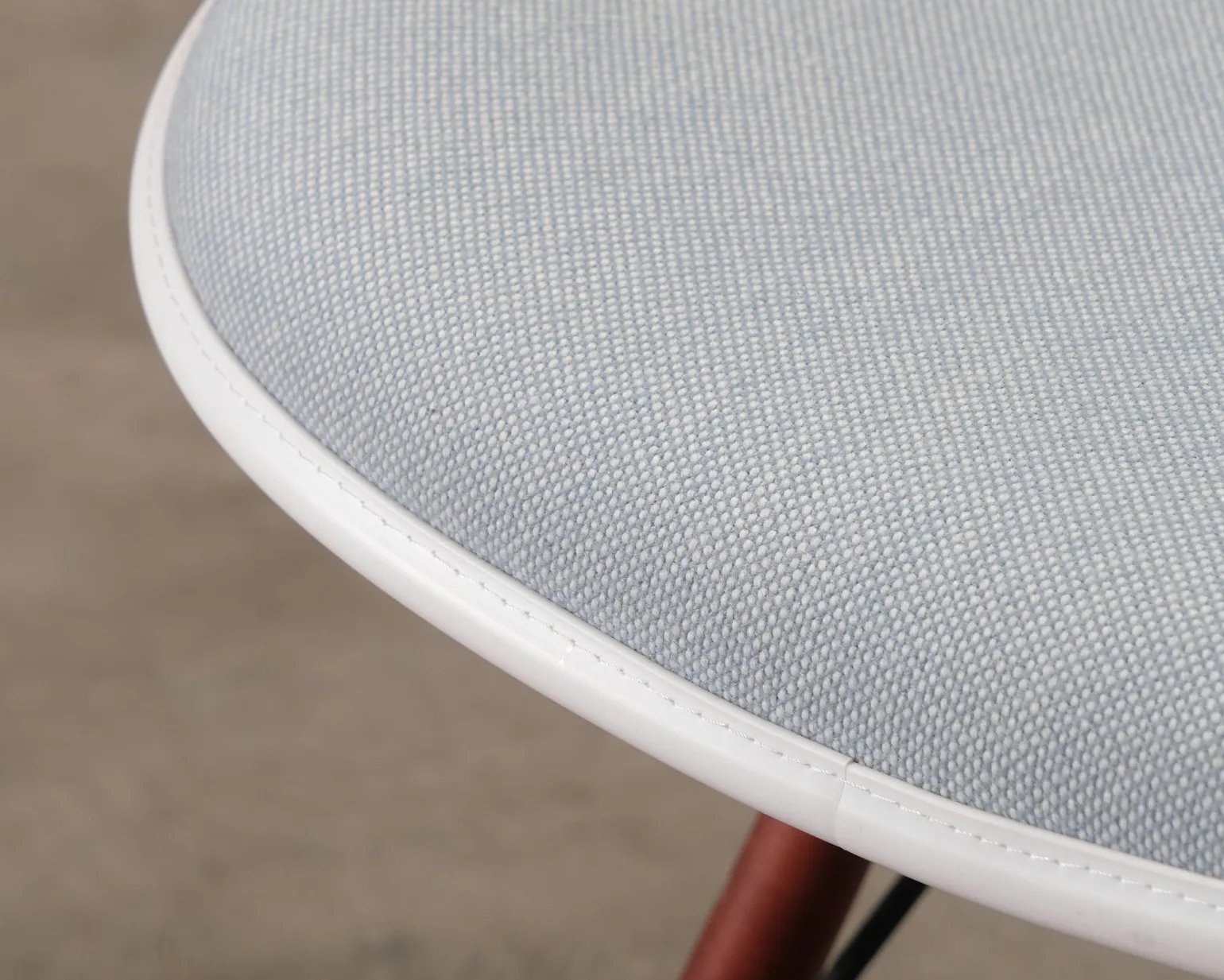 Vitra Eames DSW stol