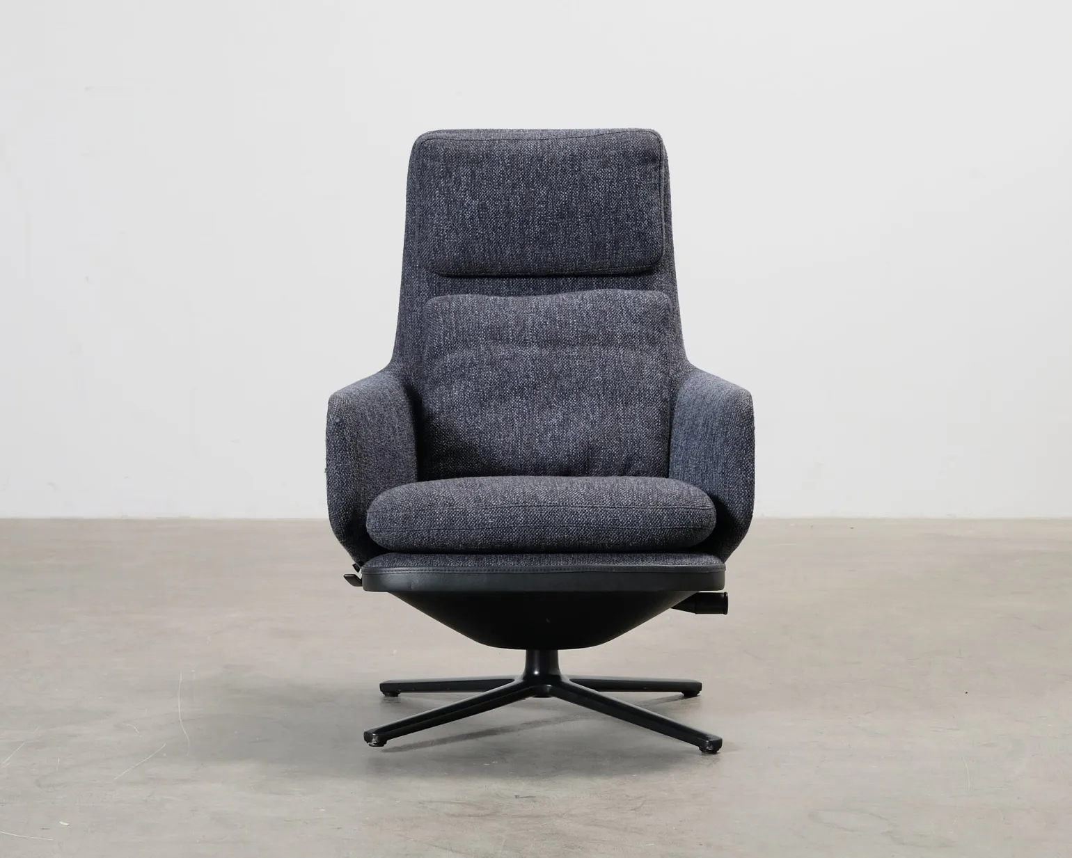 Vitra Grand Relax fåtölj blå / svart