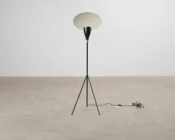 Warm Nordic Silhouette golvlampa svart
