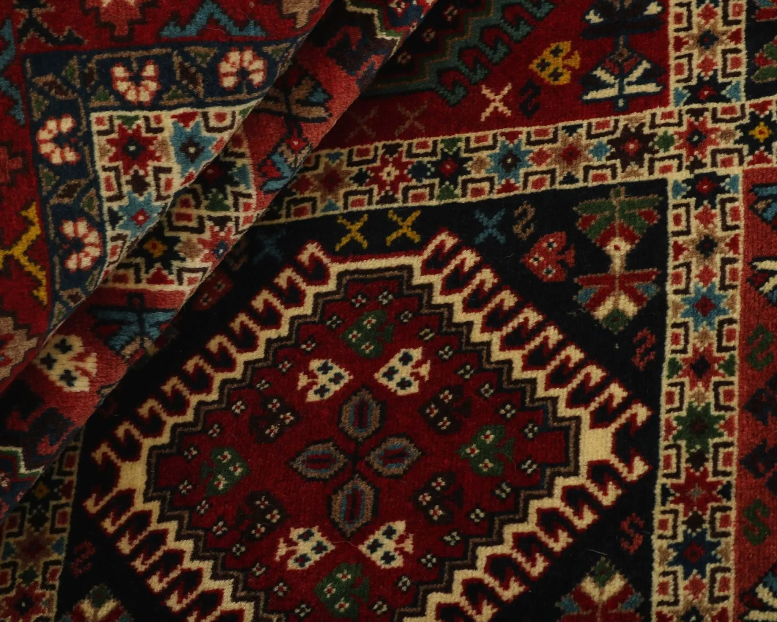 Yalameh orientalisk matta 153 x 193 cm